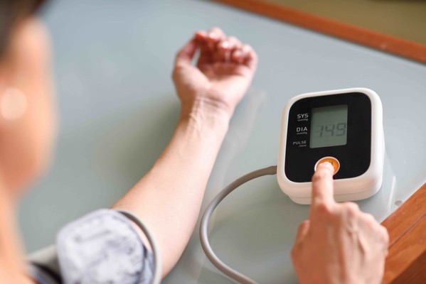 How High Blood Pressure Affects Your Heart