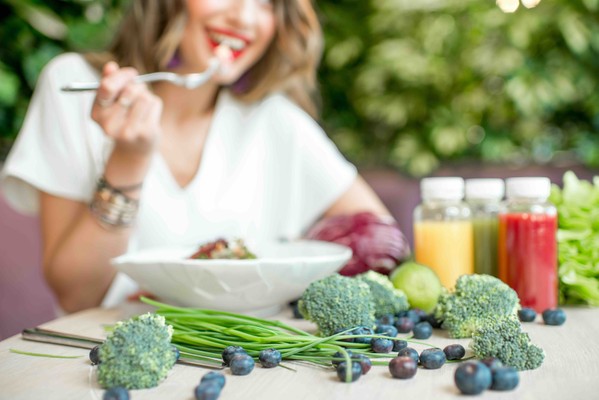 12 Foods That Lower Cholesterol Levels
