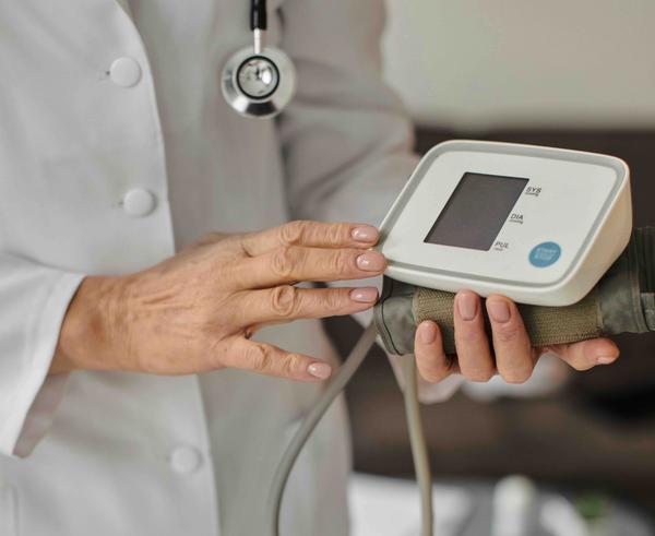 Dr. Cicilly Stanton 5 Tips To Lower Blood Pressure